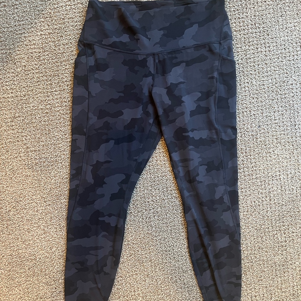Lululemon Align 25” HR Black Camo Deep Coal Multi with Pockets Leggings Size 14
